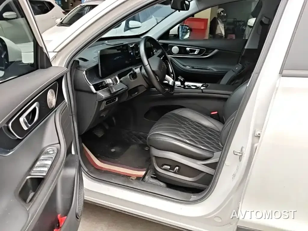 Chery Tiggo 7 PLUS New Energy 2023 1.5T Smart Distance Model — фото 15