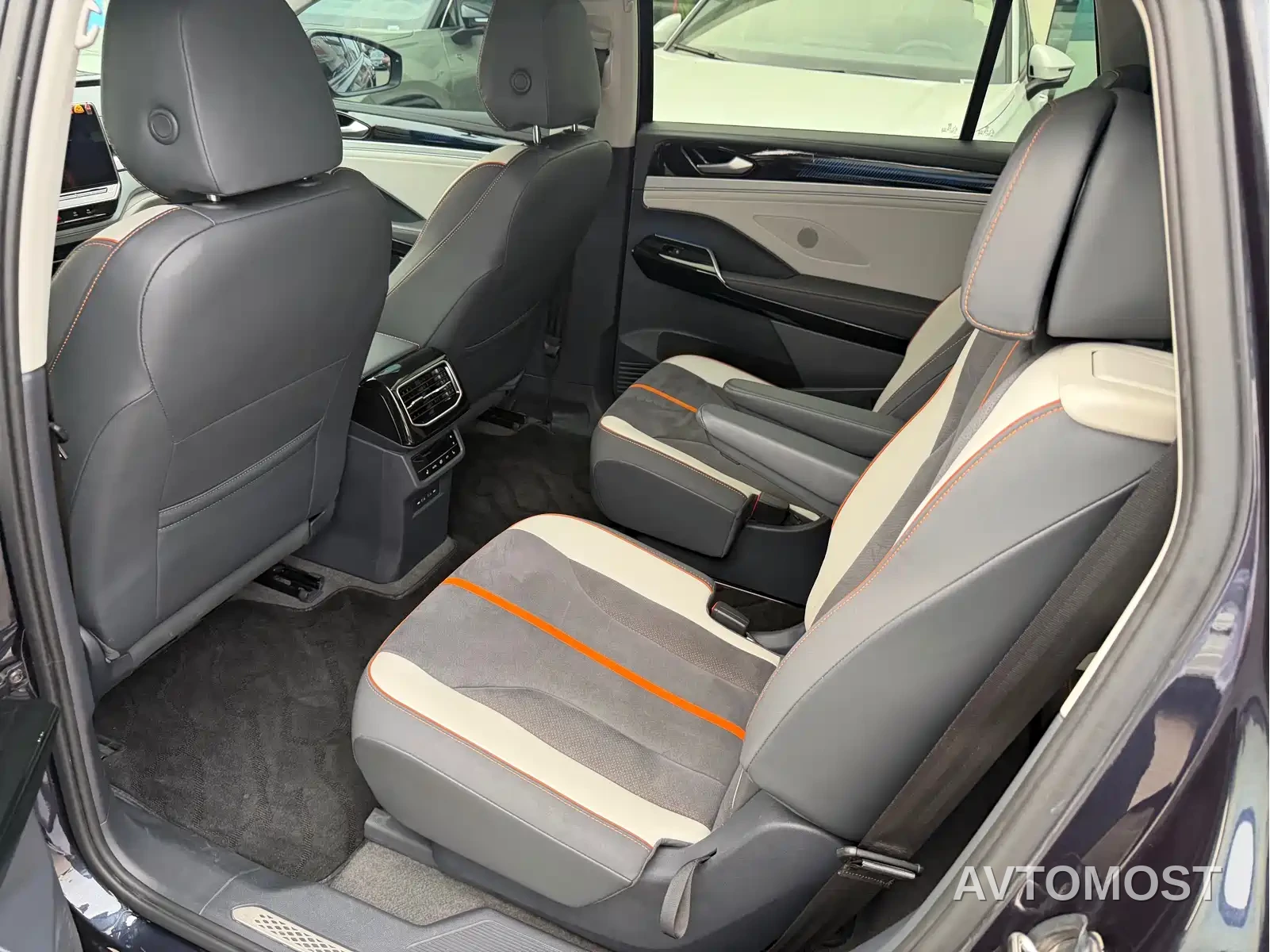 Volkswagen ID.6 CROZZ 2022 High Performance PRIME Edition — фото 7