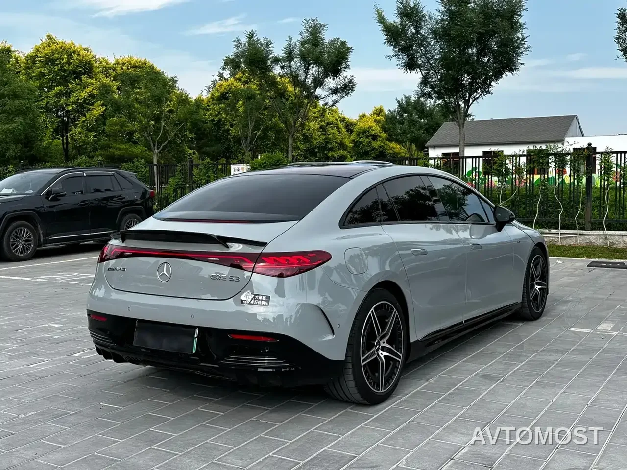 Mercedes-Benz EQE AMG 2023 AMG EQE 53 4MATIC+ — фото 3