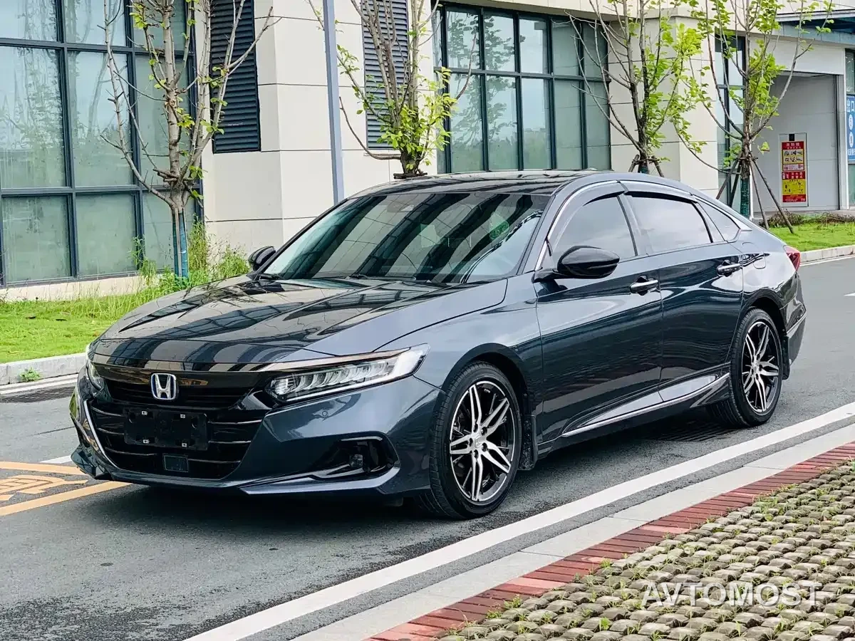 Honda Accord 2022 Sharp Hybrid 2.0L Phantom Night Sharp Intelligence — фото 1