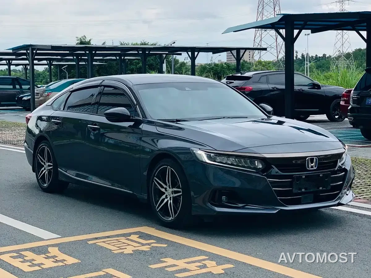 Honda Accord 2022 Sharp Hybrid 2.0L Phantom Night Sharp Intelligence — фото 2