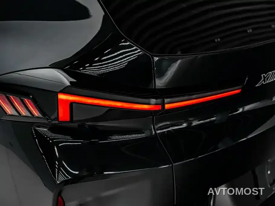 BMW XM 2023 50e — фото 44