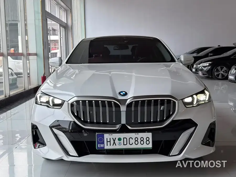 BMW i5 2025 eDrive 35L M Sport Package