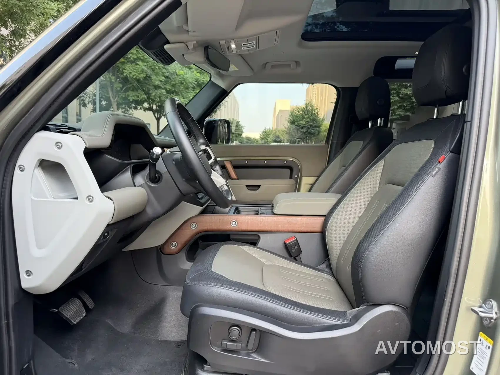 Land Rover Defender 2021 90 P400 X-DYNAMIC S — фото 5
