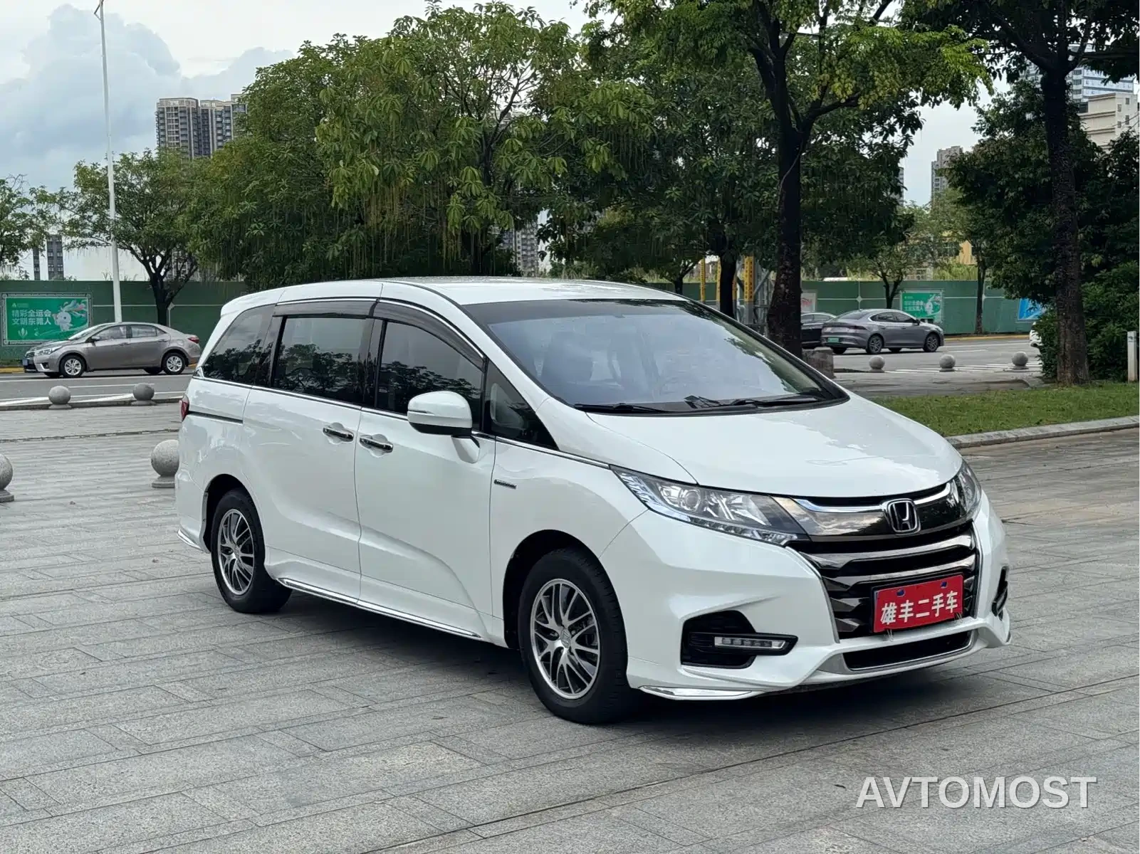 Honda Odyssey 2021 2.0L Sharp Comfort Edition — фото 3