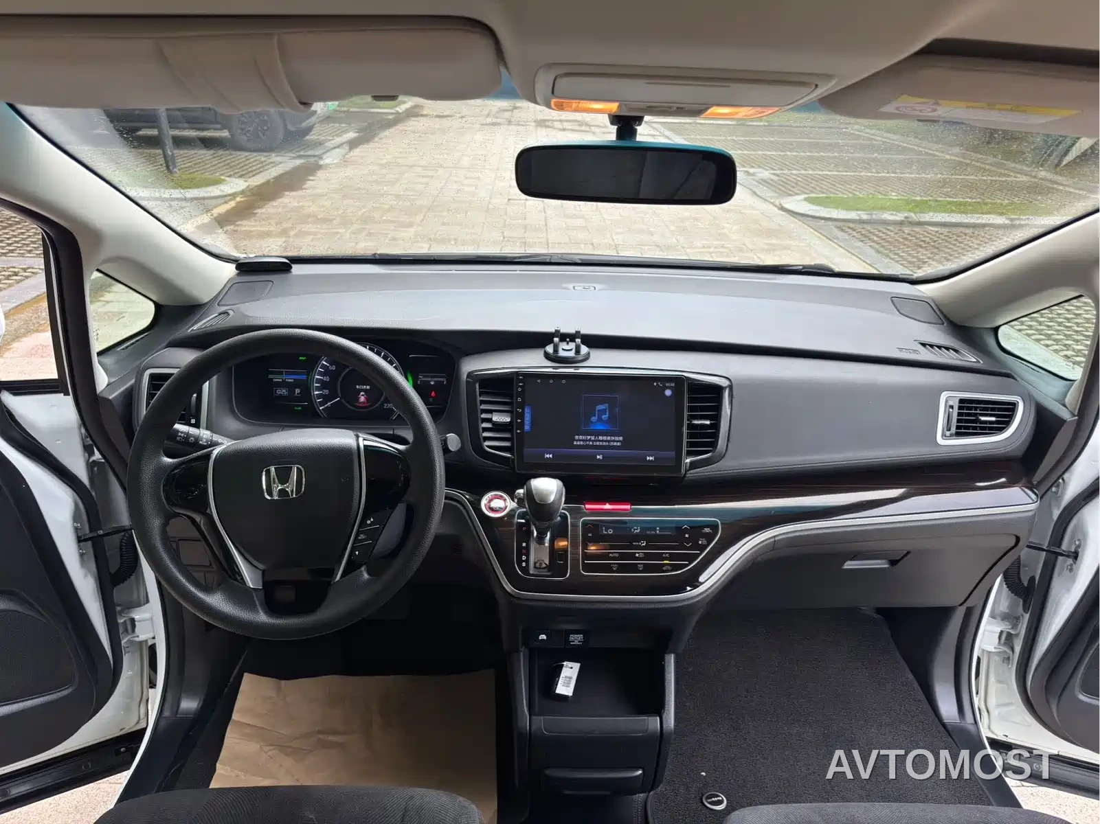 Honda Odyssey 2021 2.0L Sharp Comfort Edition — фото 7