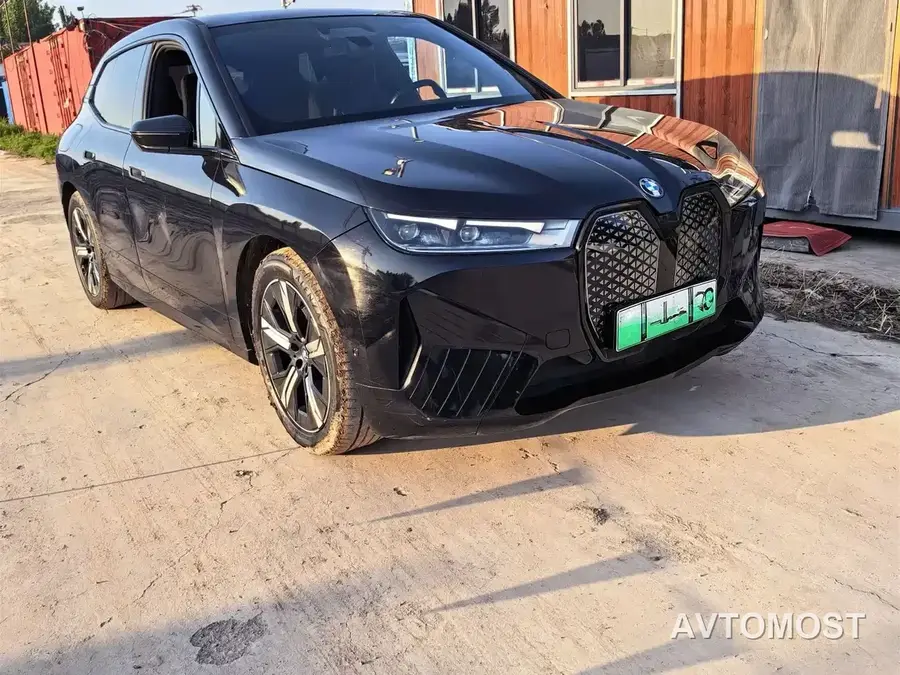 BMW iX 2022 xDrive40