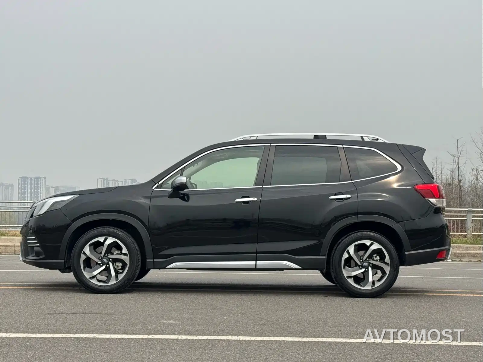 Subaru Forester 2024 2.5i AWD Flagship EyeSight — фото 7