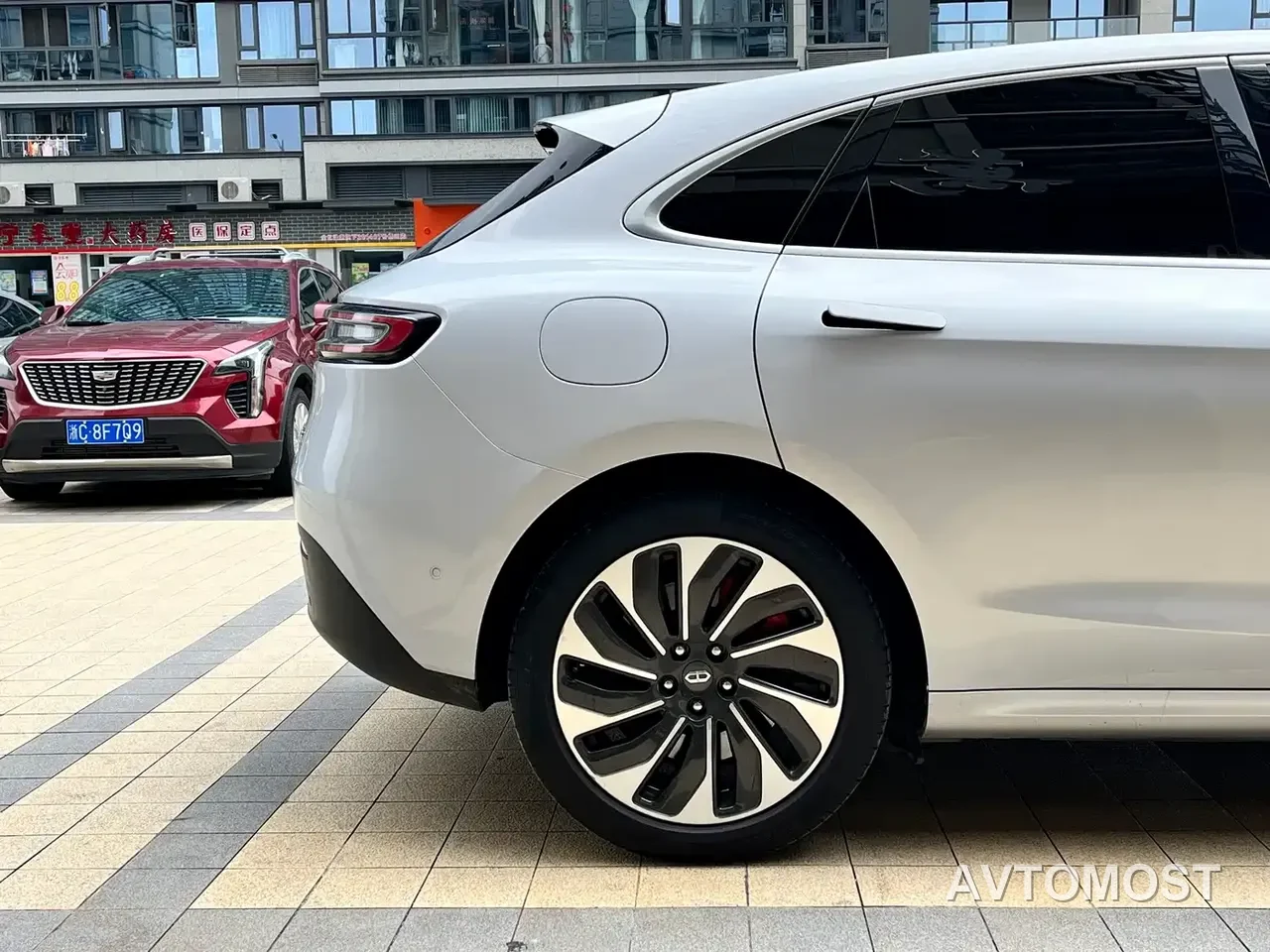 AITO M5 2022 Extended Range RWD Standard — фото 16