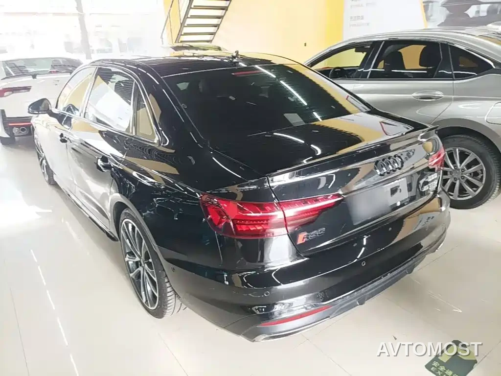 Audi A4L 2020 45 TFSI quattro Premium Dynamic — фото 5