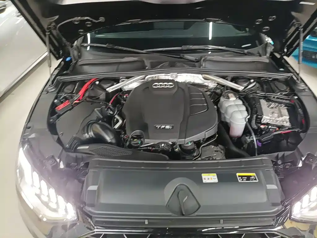 Audi A4L 2020 45 TFSI quattro Premium Dynamic — фото 20