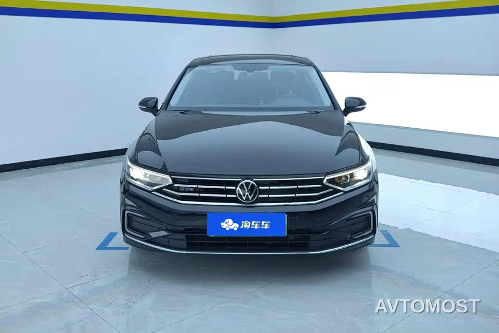 Volkswagen Magotan GTE Plug-in Hybrid 2020 GTE Luxury — фото 2