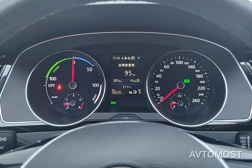 Volkswagen Magotan GTE Plug-in Hybrid 2020 GTE Luxury — фото 14