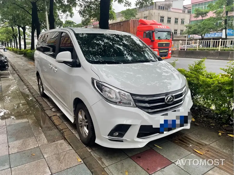 SAIC Maxus G10 2021 2.0T Manual Elite Edition Diesel 7-Seater