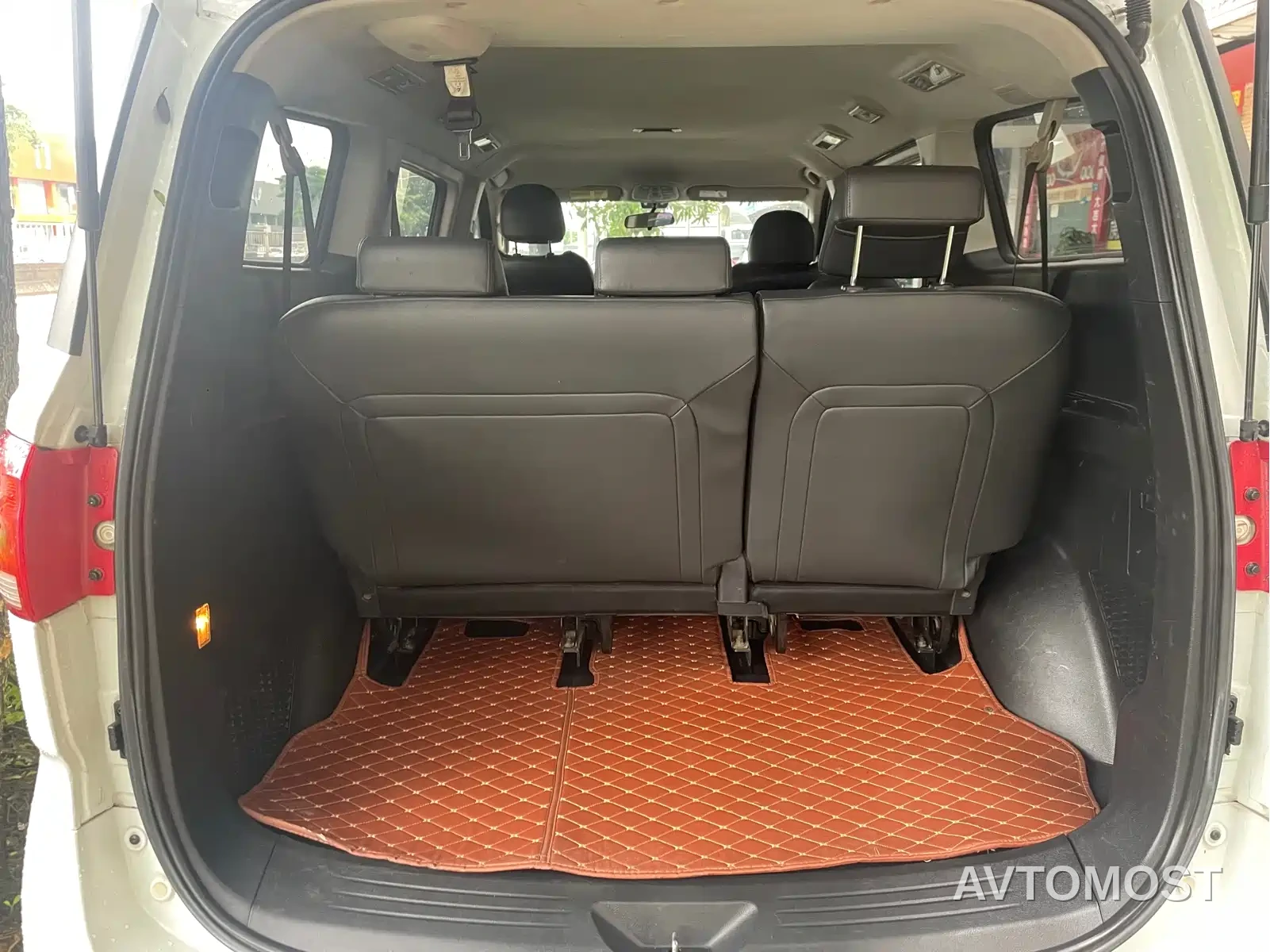 SAIC Maxus G10 2021 2.0T Manual Elite Edition Diesel 7-Seater — фото 6