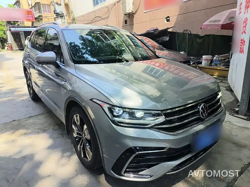 Volkswagen Tiguan L 2022 330TSI Auto 2WD R-Line Premium Edition — фото 4