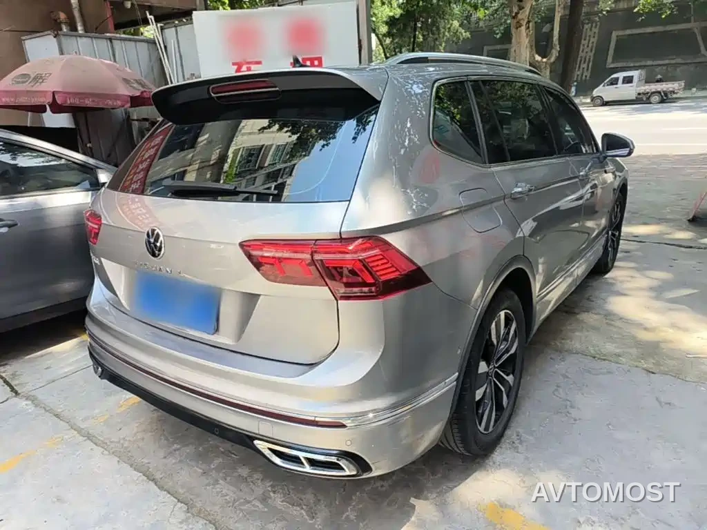 Volkswagen Tiguan L 2022 330TSI Auto 2WD R-Line Premium Edition — фото 7