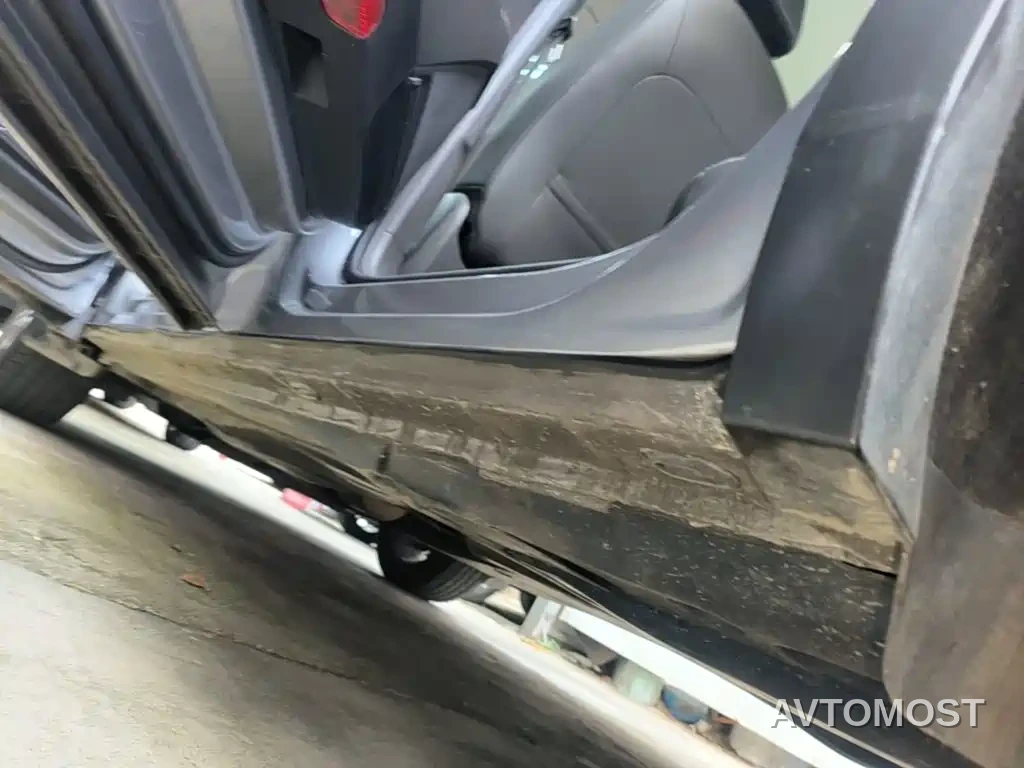 Volkswagen Tiguan L 2022 330TSI Auto 2WD R-Line Premium Edition — фото 20