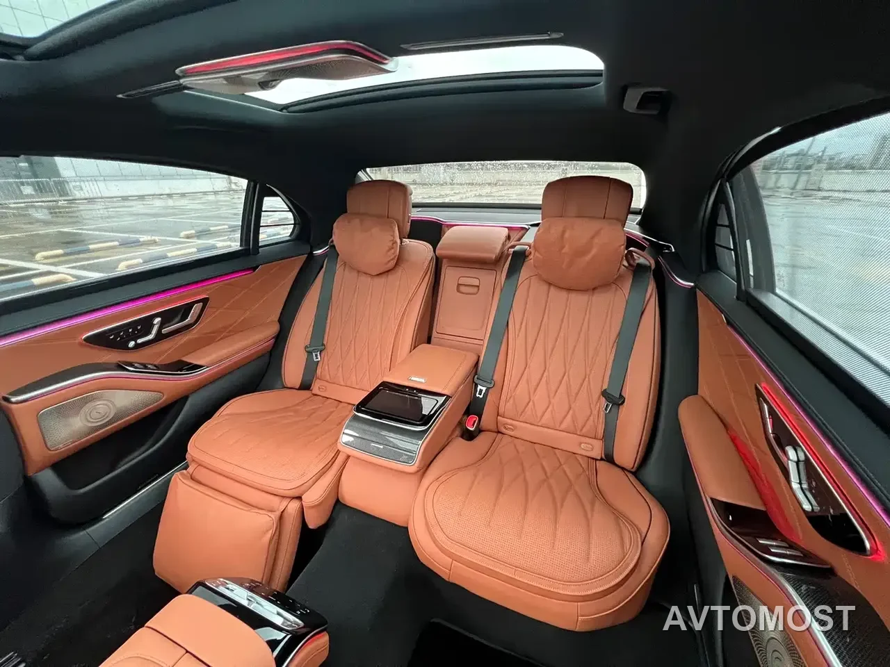 Mercedes-Benz S-Class AMG Hybrid 2024 AMG S 63 L E Performance — фото 11