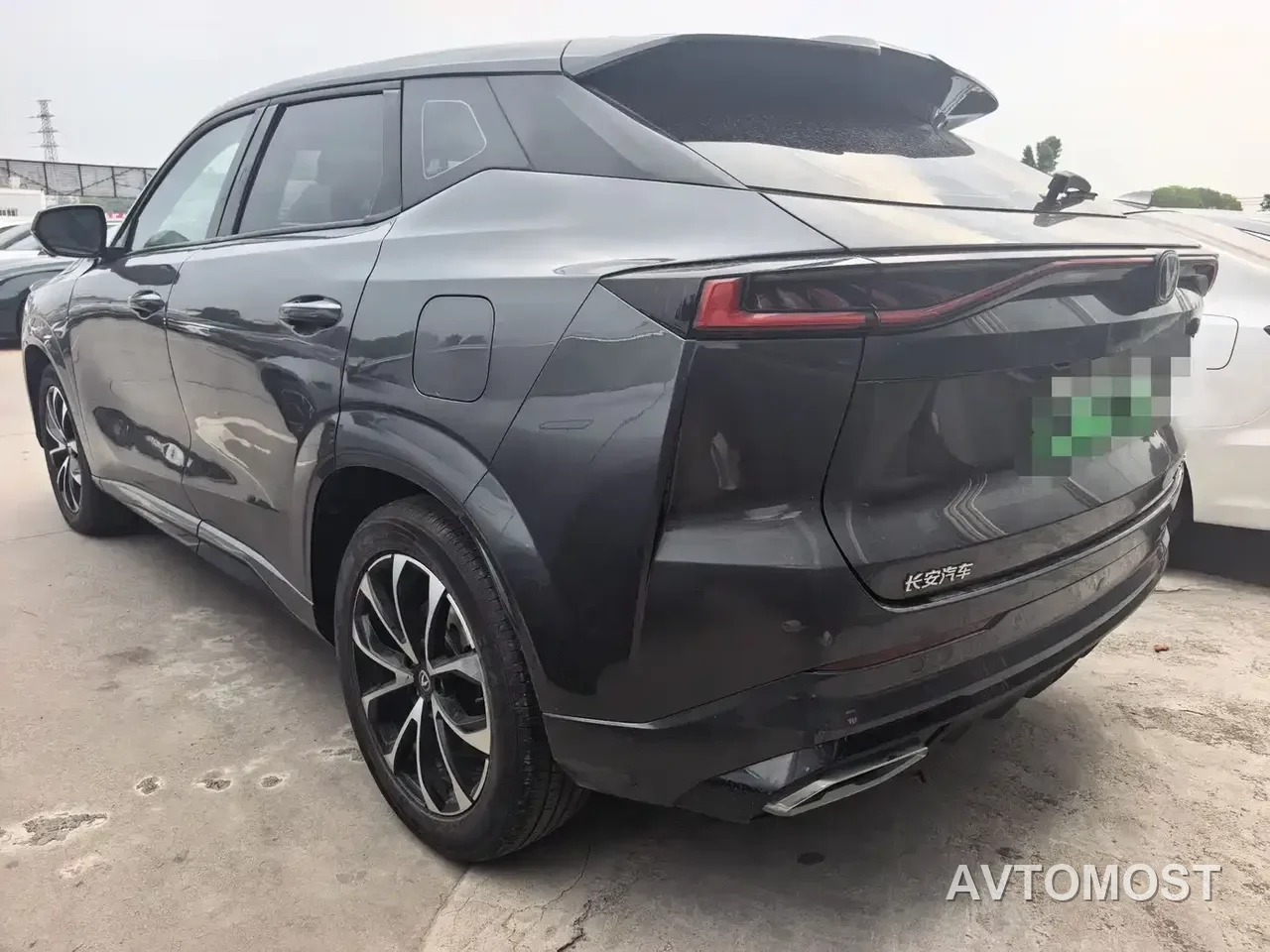 Changan UNI-Z New Energy 2024 Blue Whale iDD 125km Surpassing Edition — фото 6