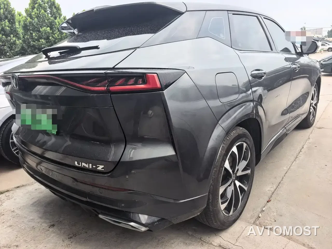 Changan UNI-Z New Energy 2024 Blue Whale iDD 125km Surpassing Edition — фото 8