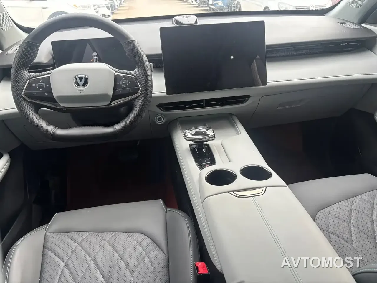 Changan UNI-Z New Energy 2024 Blue Whale Smart Electric iDD 125km Excellence Model — фото 7
