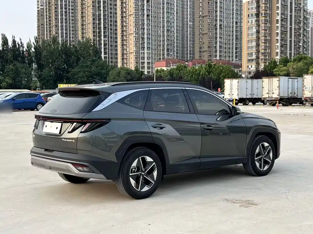 Hyundai Tucson 2025 Tucson L 1.5T Premium — фото 7
