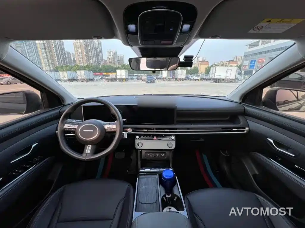 Hyundai Tucson 2025 Tucson L 1.5T Premium — фото 8