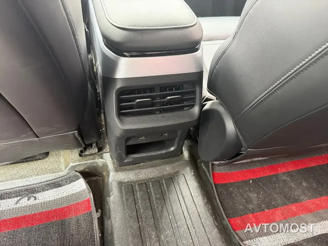 Wuling Xingguang 2024 Co-Creation Edition 150 Advanced — фото 5