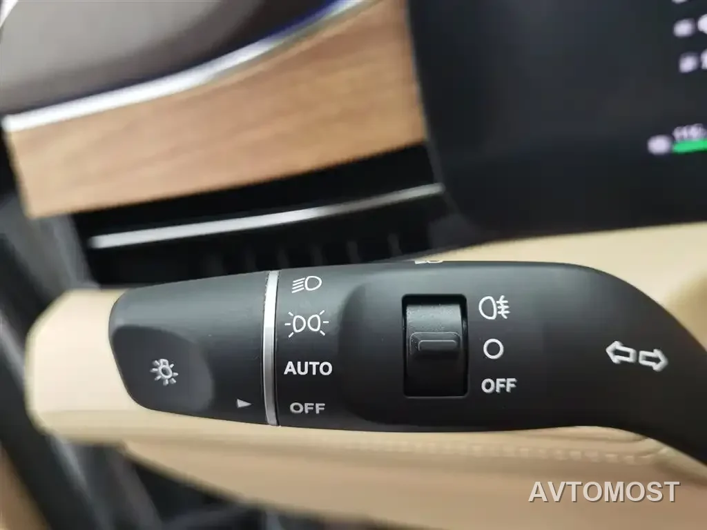 AITO M7 2024 1.5T AWD Plus 5-Seater — фото 21