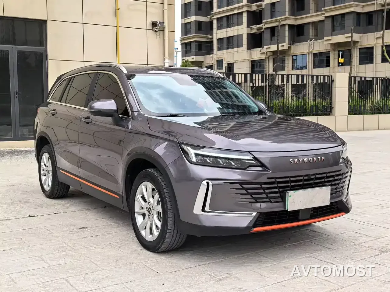Skyworth HT-i 2022 1.5L PHEV 115KM Smart Edition — фото 3