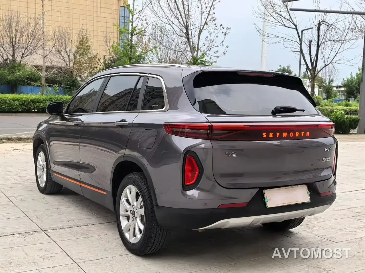 Skyworth HT-i 2022 1.5L PHEV 115KM Smart Edition — фото 6