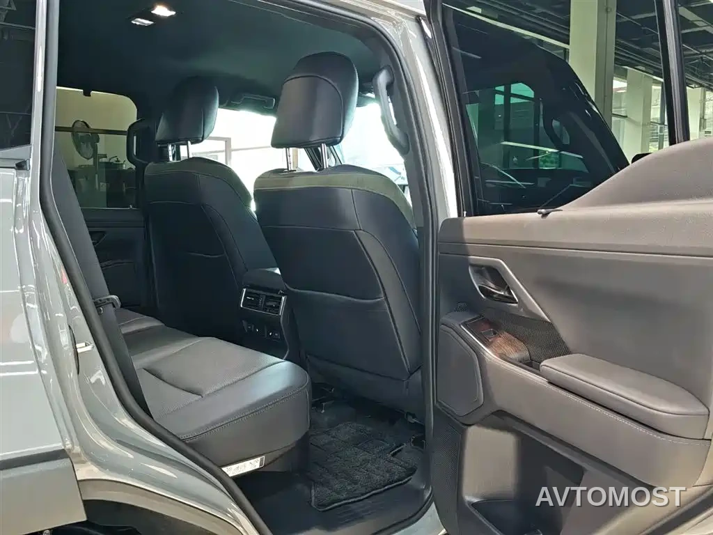 Lexus GX 2024 OVERTRAIL Summit Edition — фото 15