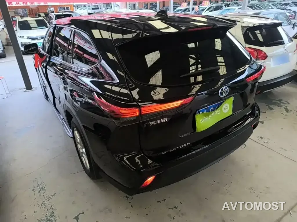 Toyota Highlander 2022 Dual Engine 2.5L AWD Elite 7-Seater — фото 5