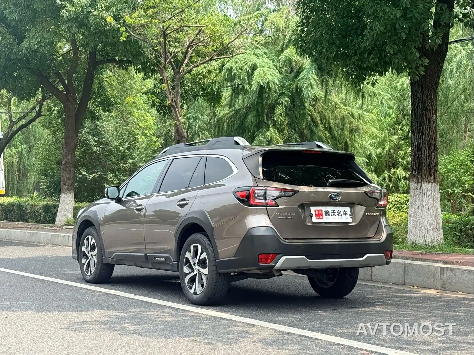 Subaru Outback 2021 2.5i Flagship EyeSight — фото 3