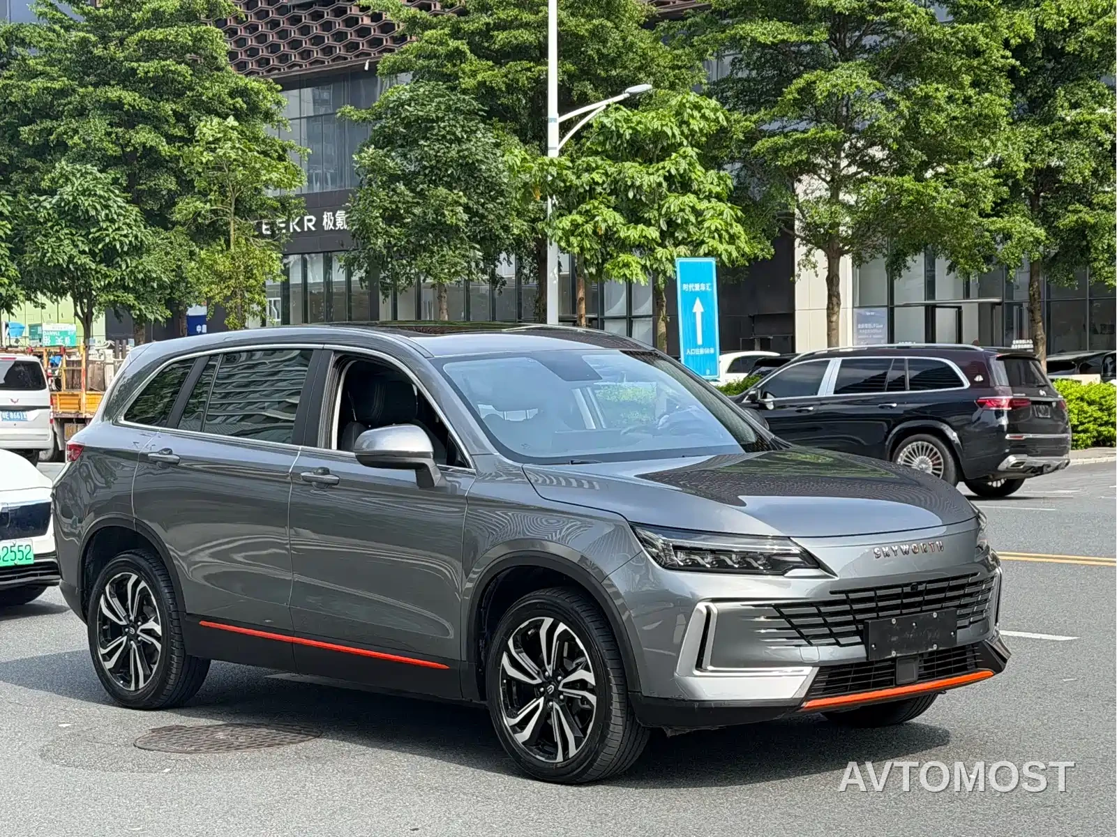 Skyworth HT-i 2024 1.5L PHEV 115KM Smart Dragon Edition — фото 3