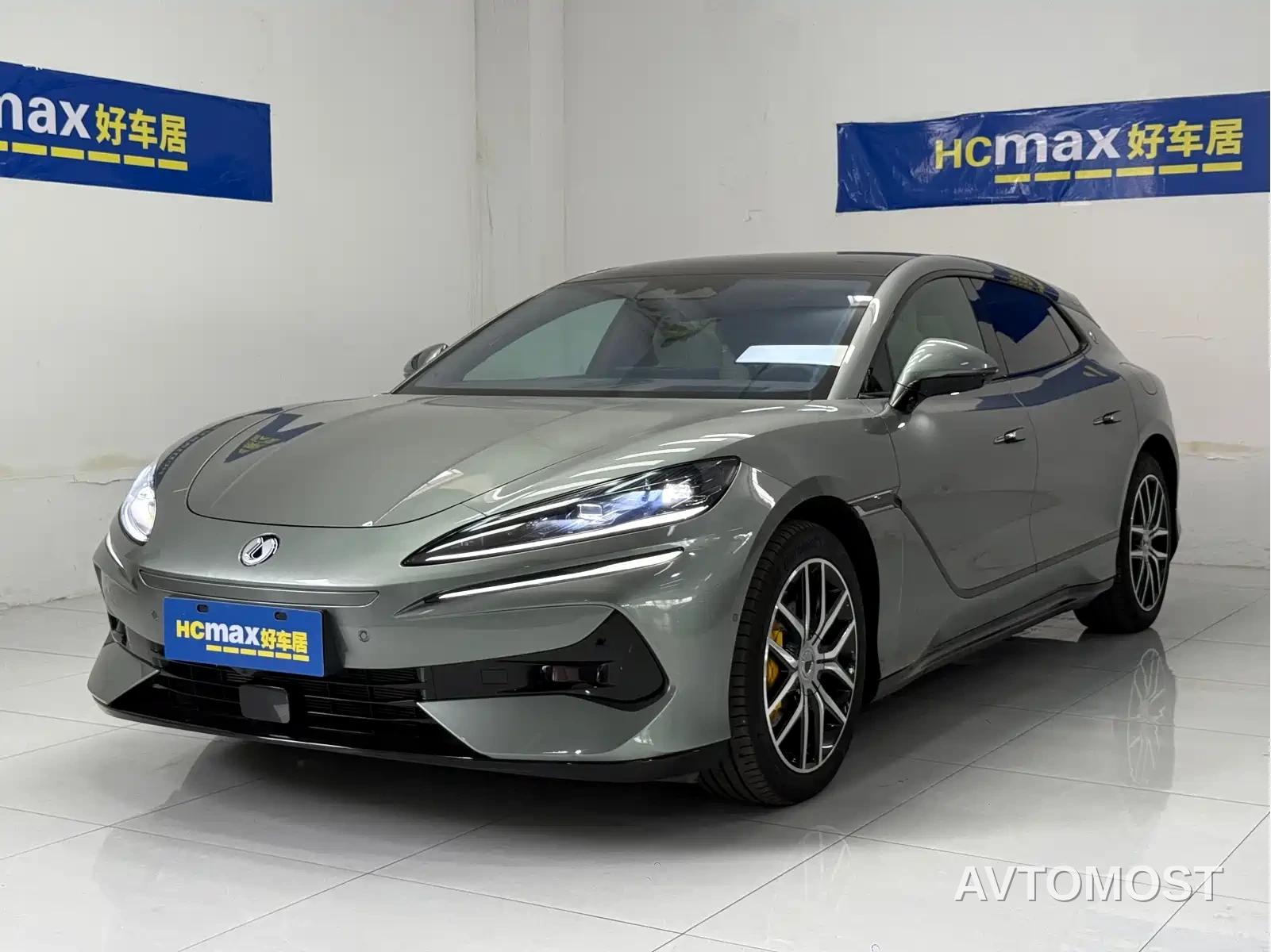 Denza Z9GT 2024 Model 1100 AWD Max Edition — фото 1