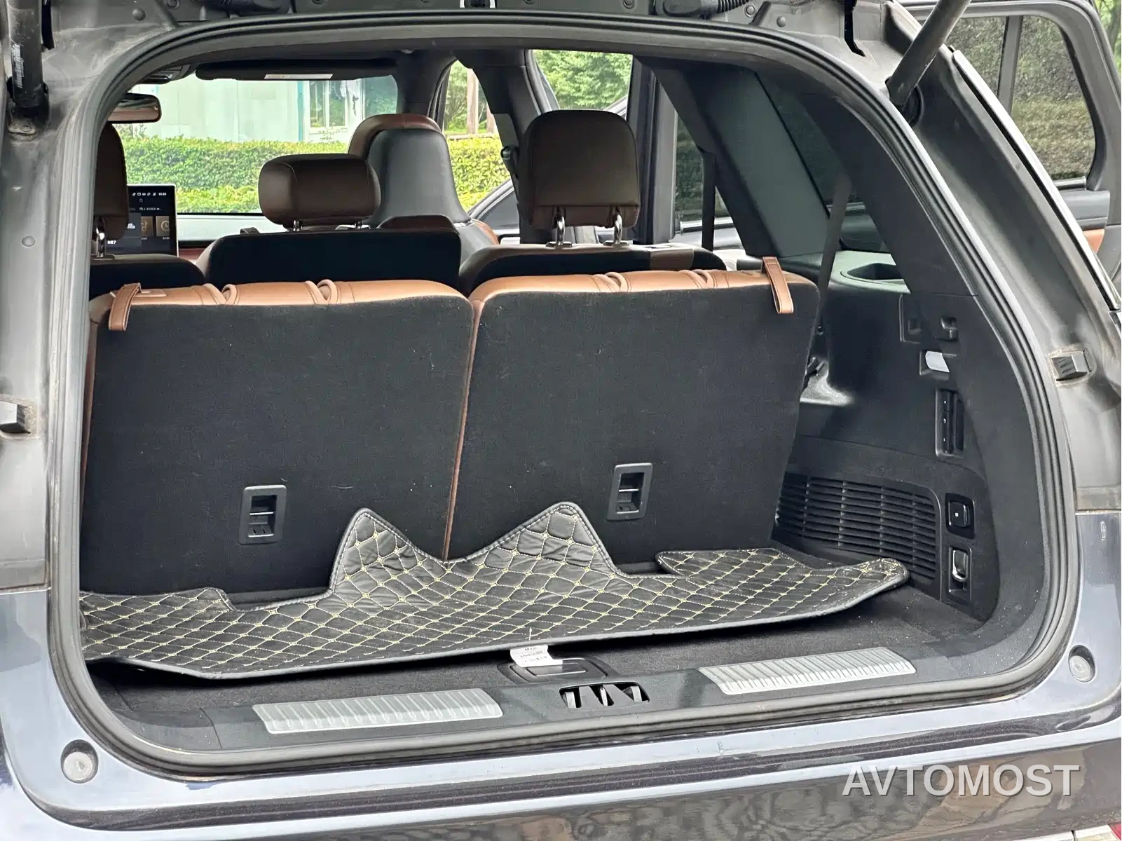 Lincoln Aviator 2021 3.0T V6 4WD Executive Edition — фото 13