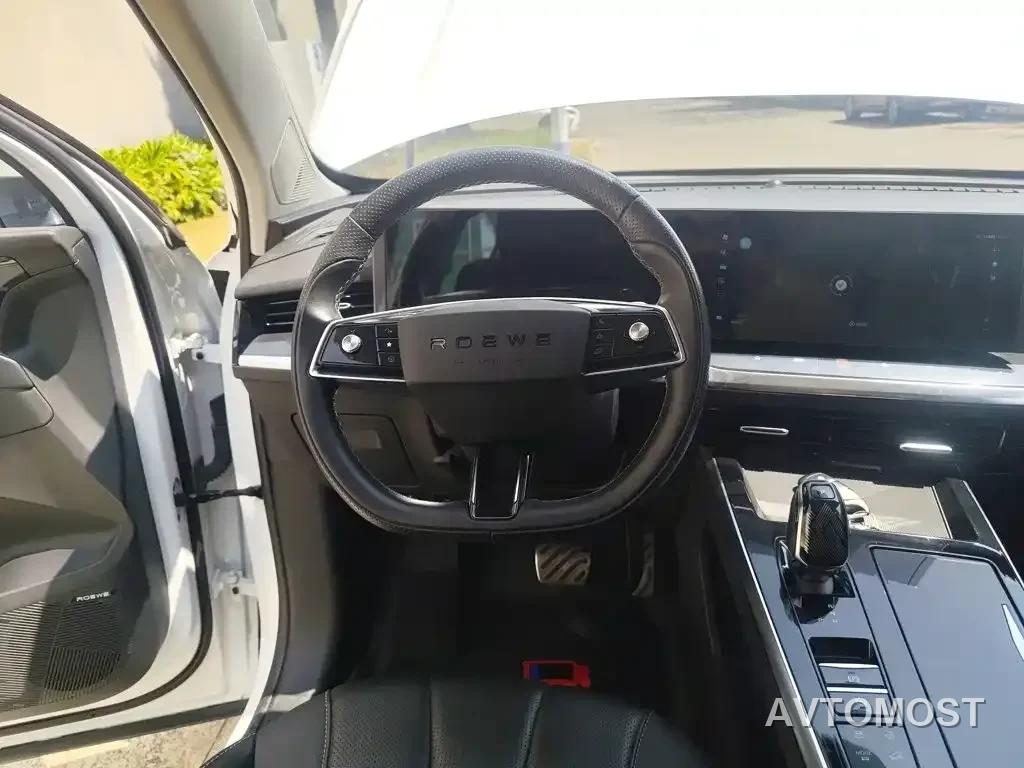 Roewe RX5 eMAX 2022 1.5T PHEV Fearless Premium Edition — фото 8