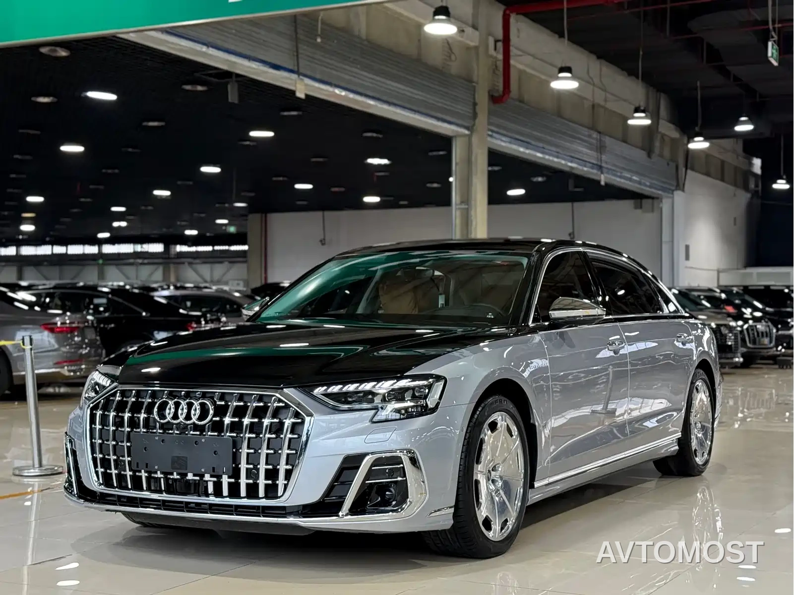 Audi A8 2022 A8L Horch Founder Edition Two-Tone Collector