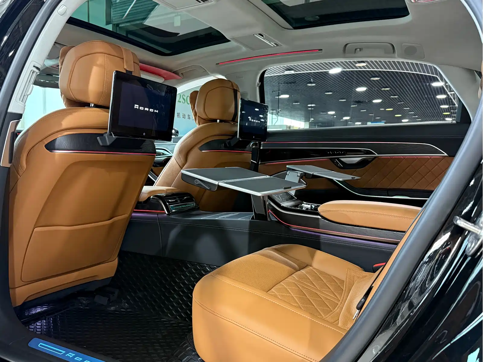 Audi A8 2022 A8L Horch Founder Edition Two-Tone Collector — фото 11