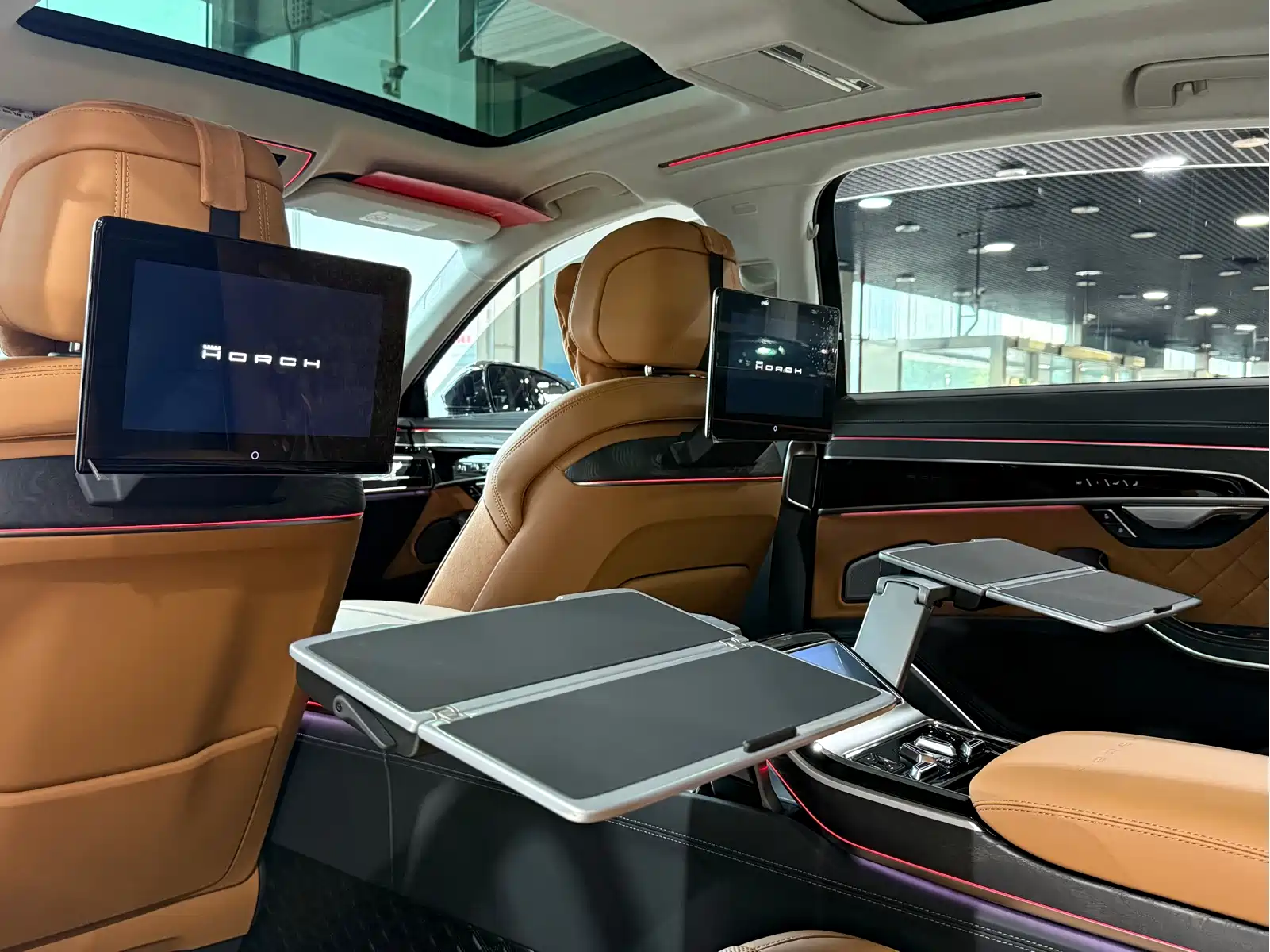 Audi A8 2022 A8L Horch Founder Edition Two-Tone Collector — фото 12