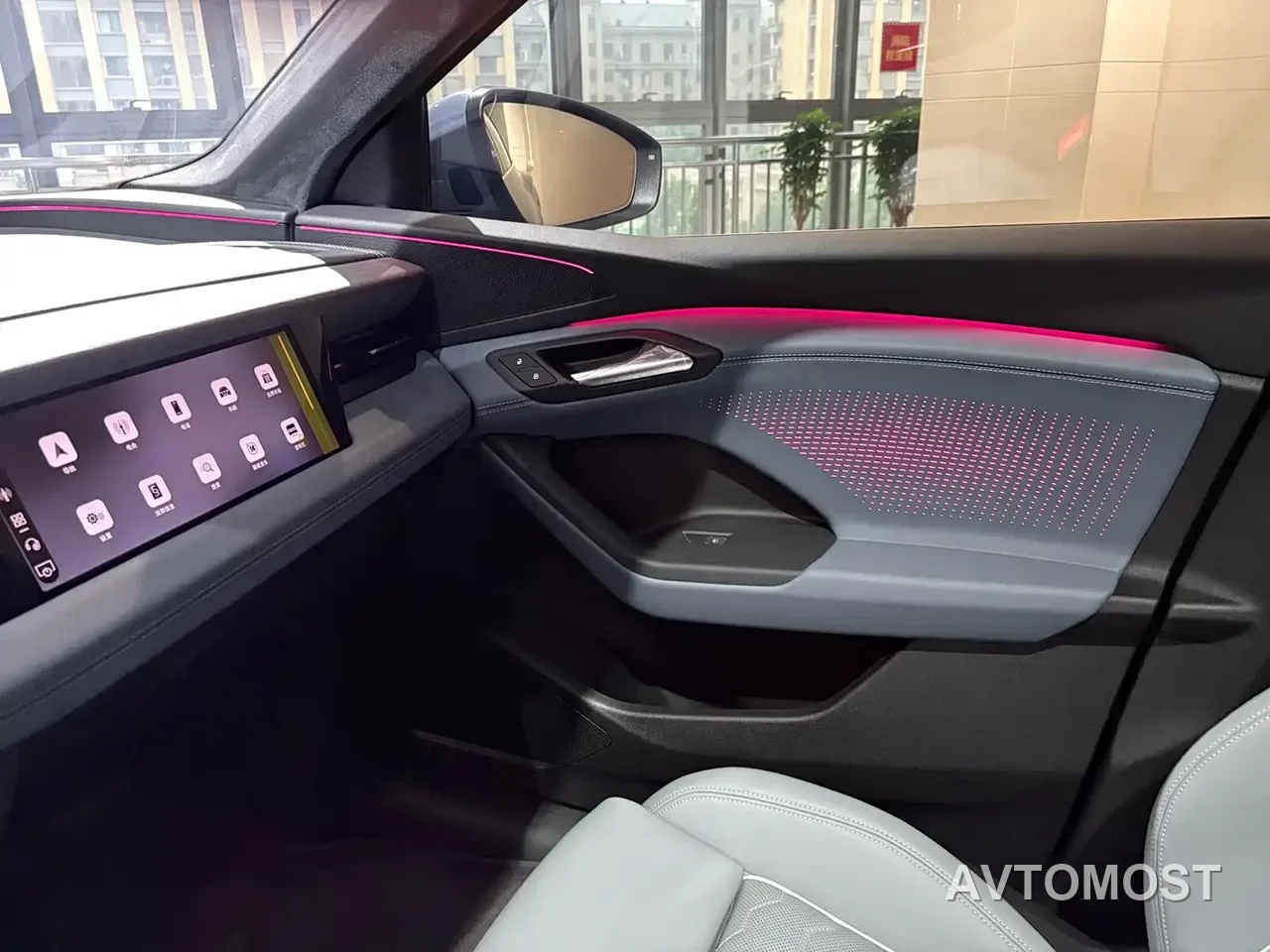 Audi Q6L e-tron 2025 Extended Range Edition — фото 14
