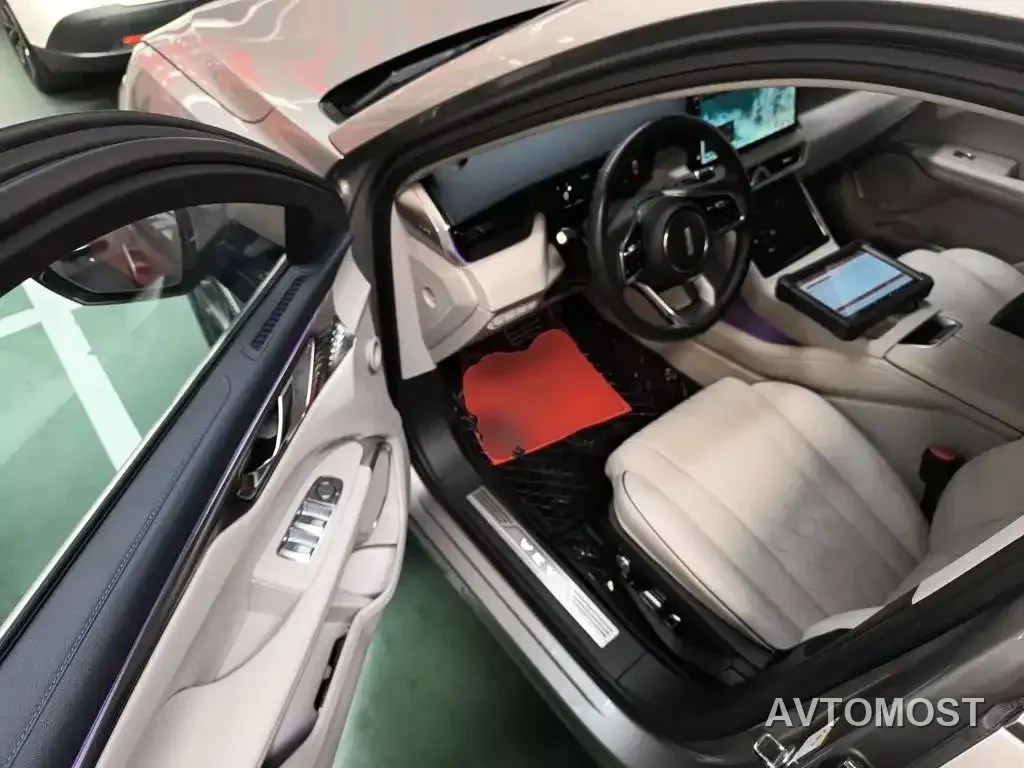 Wey Mocha New Energy 2023 2WD Long Range Edition — фото 9