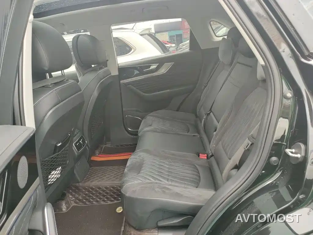 Hongqi HS5 2022 Facelift 2.0T Smart Flag Enjoyment Edition — фото 10