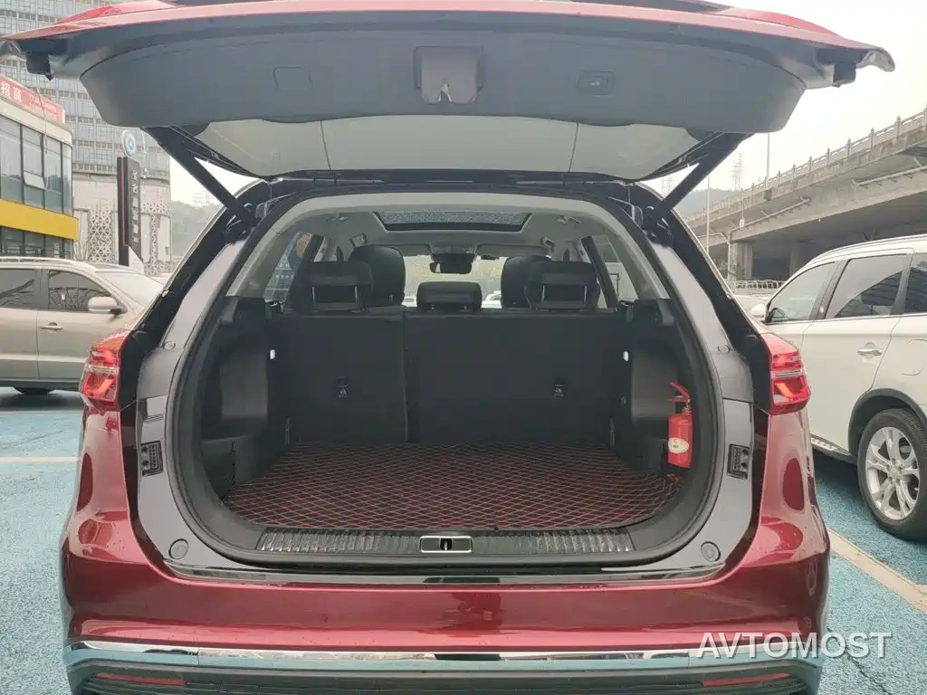 Hongqi HS5 2022 Facelift 2.0T Smart Flag Enjoyment Edition — фото 12