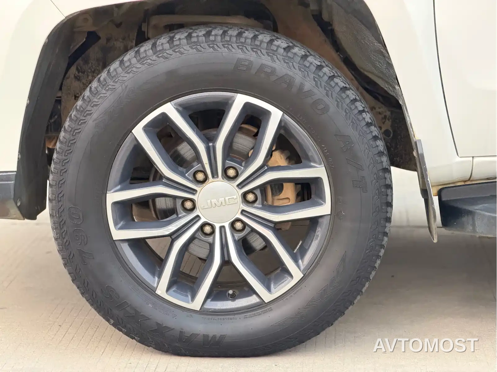 Jiangling Yuhu 9 2020 2.0T Automatic Diesel 4WD Comfort — фото 21