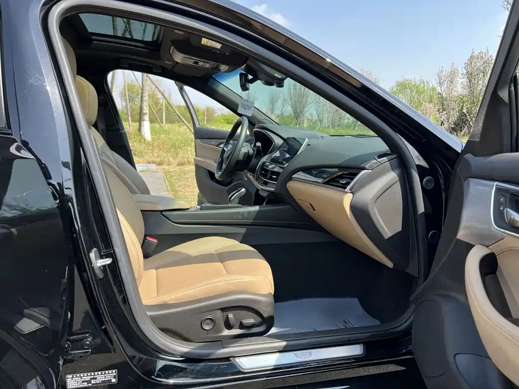 Cadillac CT5 2023 28T Prestige Style — фото 22