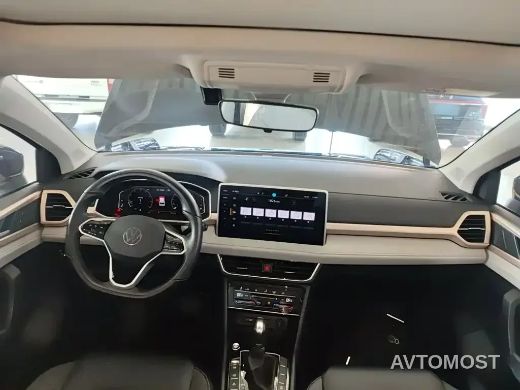Volkswagen Tharu 2023 300TSI 2WD Full Moon Edition — фото 6
