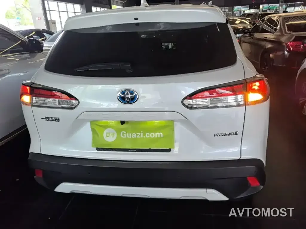 Toyota Corolla Cross 2023 Hybrid 2.0L Pioneer Edition — фото 3